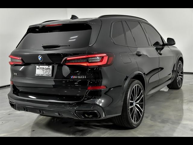 2022 BMW X5 M50i