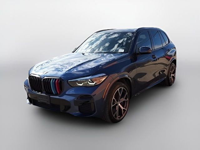 2022 BMW X5 M50i