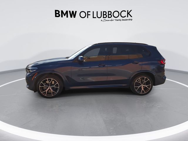 2022 BMW X5 M50i