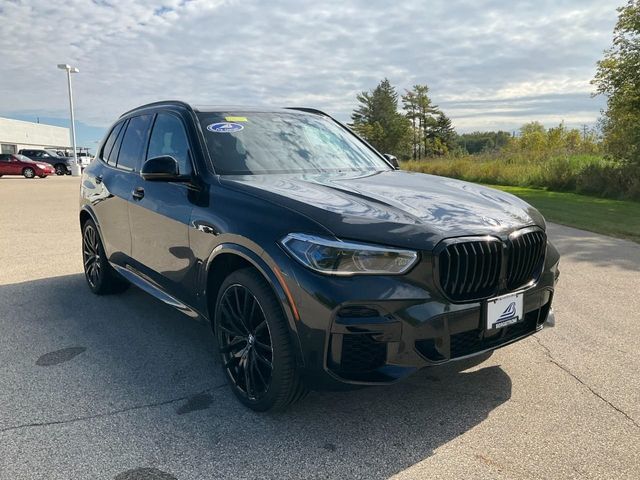 2022 BMW X5 M50i