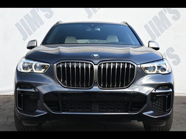 2022 BMW X5 M50i