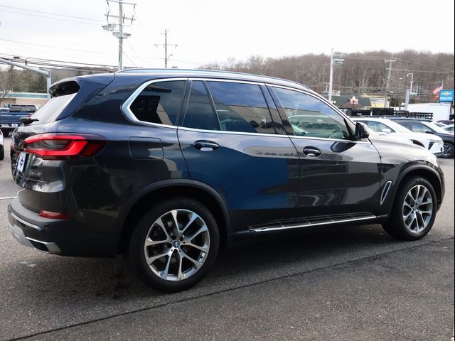 2022 BMW X5 sDrive40i