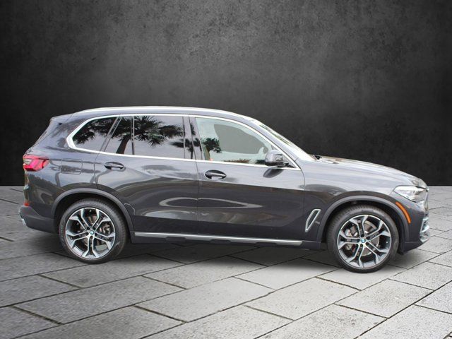 2022 BMW X5 sDrive40i