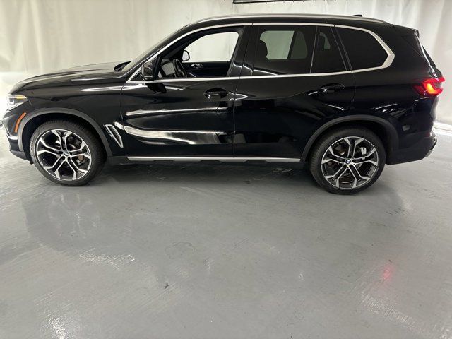 2022 BMW X5 sDrive40i