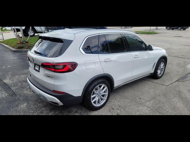 2022 BMW X5 sDrive40i