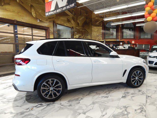 2022 BMW X5 xDrive40i