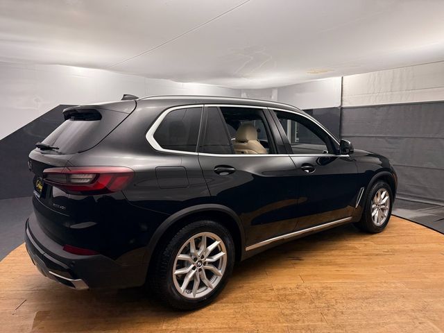 2022 BMW X5 xDrive40i