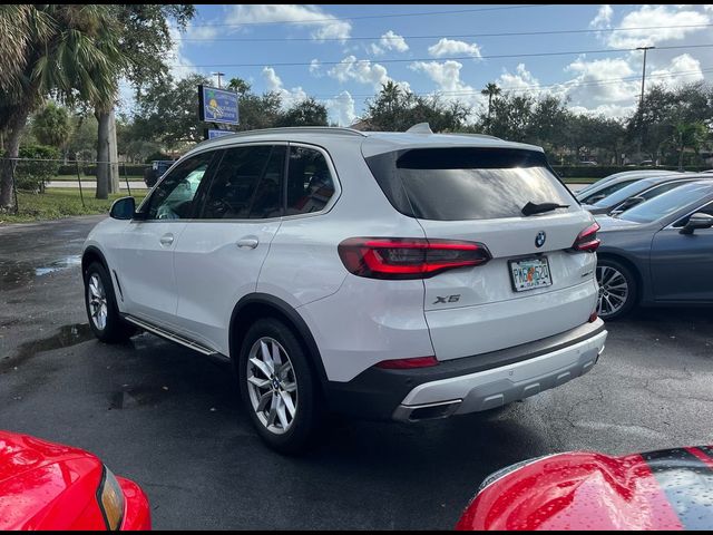 2022 BMW X5 xDrive40i