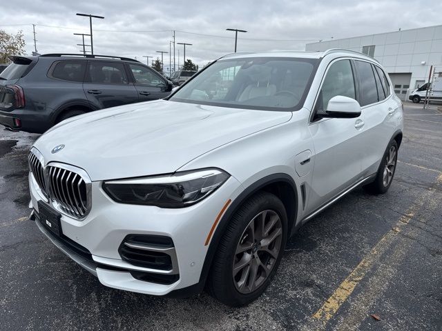 2022 BMW X5 xDrive45e