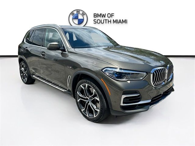 2022 BMW X5 xDrive45e