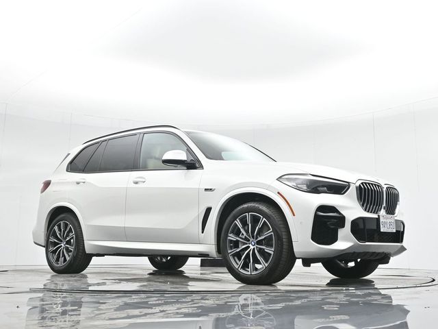 2022 BMW X5 xDrive45e