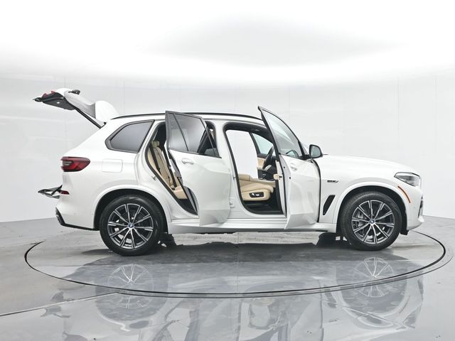 2022 BMW X5 xDrive45e