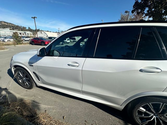 2022 BMW X5 xDrive45e