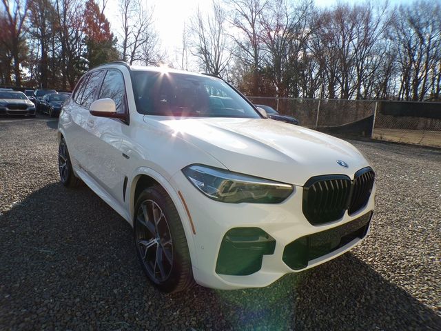 2022 BMW X5 xDrive45e