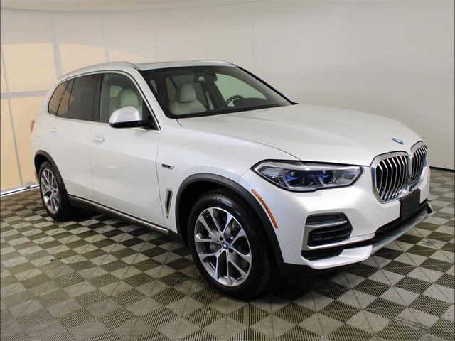 2022 BMW X5 xDrive45e