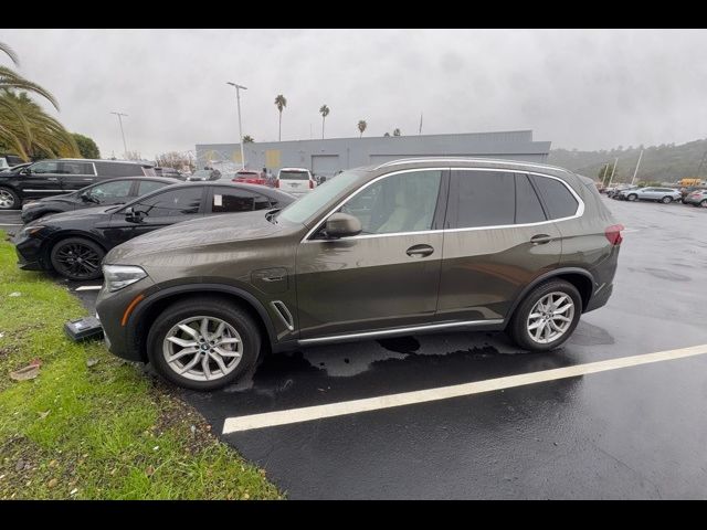 2022 BMW X5 xDrive45e