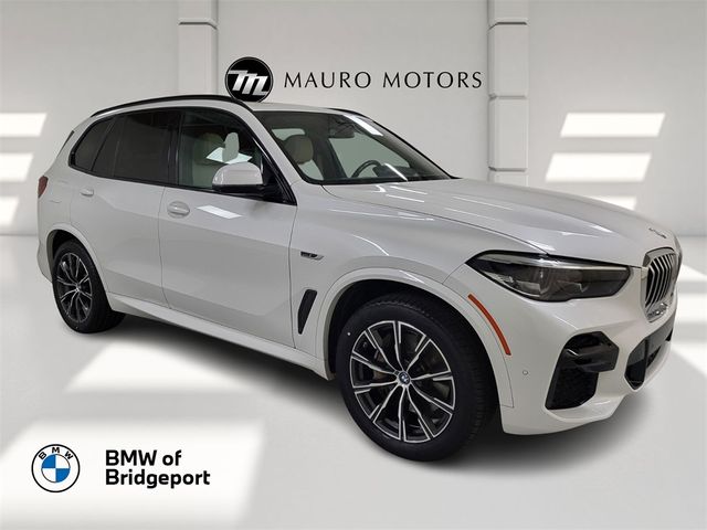 2022 BMW X5 xDrive45e