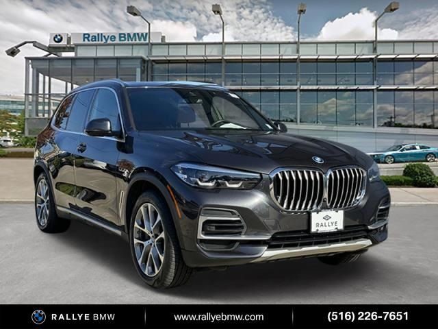 2022 BMW X5 xDrive45e