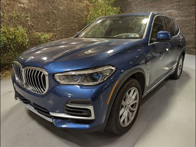 2022 BMW X5 xDrive45e