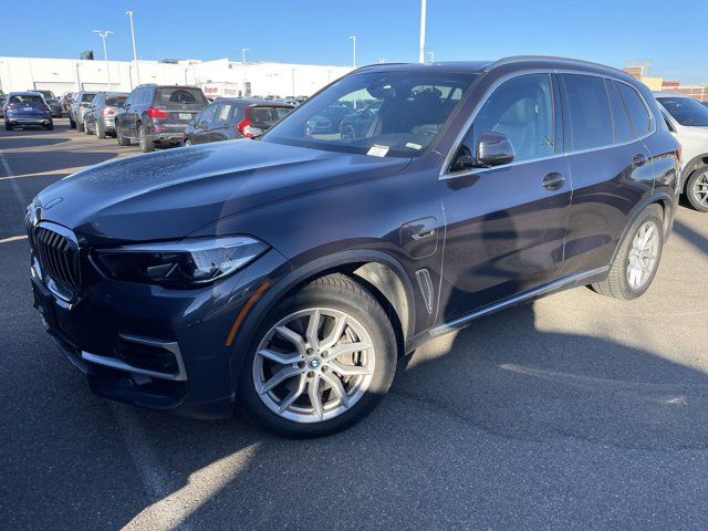 2022 BMW X5 xDrive45e