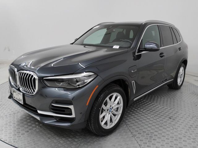 2022 BMW X5 xDrive45e