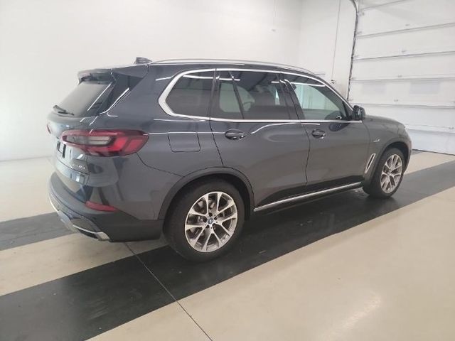 2022 BMW X5 xDrive45e