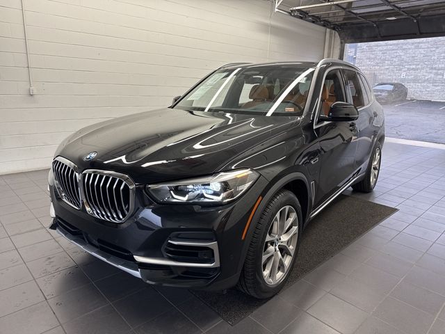 2022 BMW X5 xDrive45e