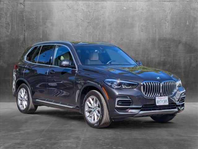 2022 BMW X5 xDrive45e