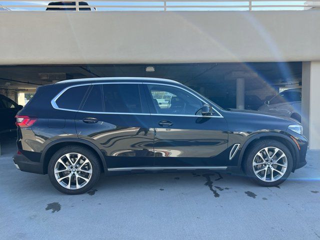 2022 BMW X5 xDrive45e