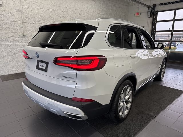 2022 BMW X5 xDrive45e