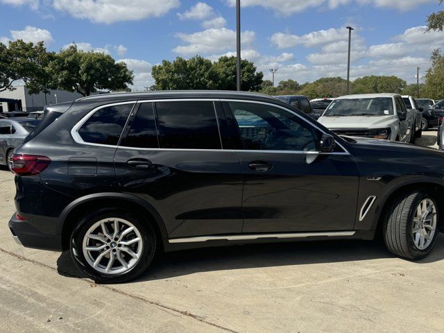 2022 BMW X5 xDrive45e