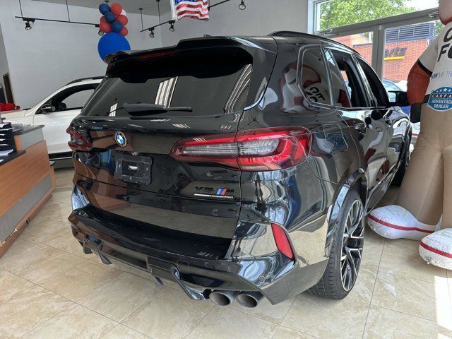 2022 BMW X5 M Base