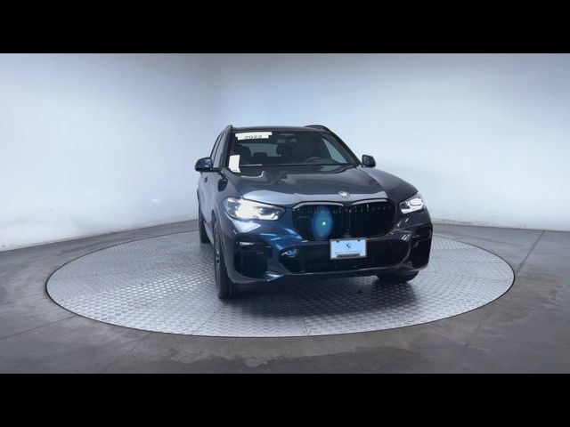 2022 BMW X5 M50i