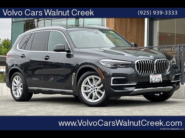 2022 BMW X5 xDrive45e