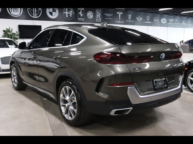 2022 BMW X6 xDrive40i