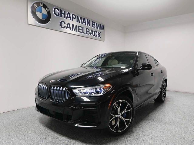 2022 BMW X6 M50i