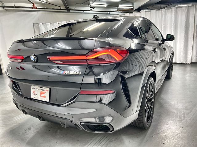 2022 BMW X6 M50i