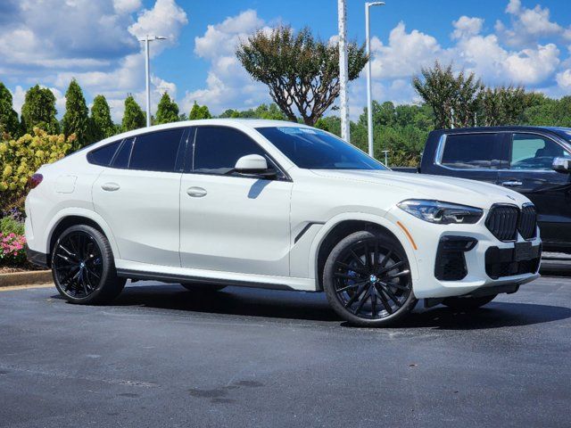 2022 BMW X6 M50i