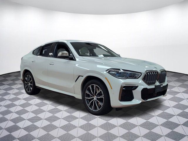 2022 BMW X6 M50i