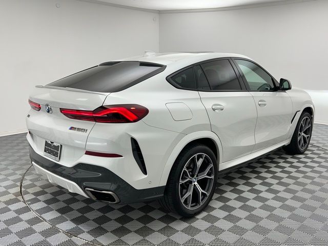 2022 BMW X6 M50i