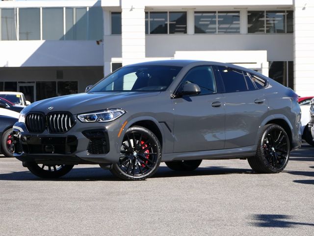 2022 BMW X6 M50i