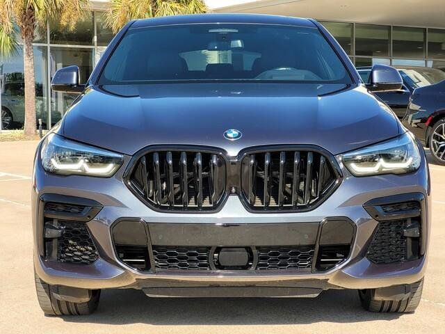 2022 BMW X6 M50i