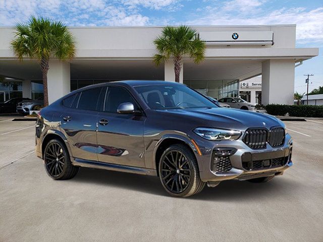 2022 BMW X6 M50i