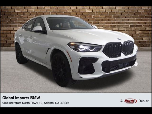 2022 BMW X6 M50i