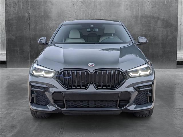 2022 BMW X6 M50i