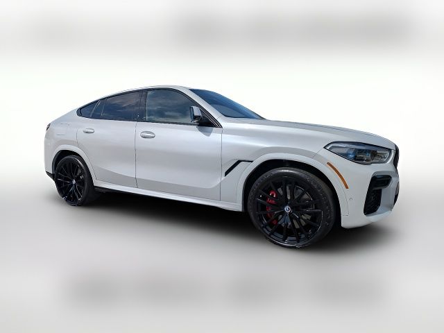 2022 BMW X6 M50i