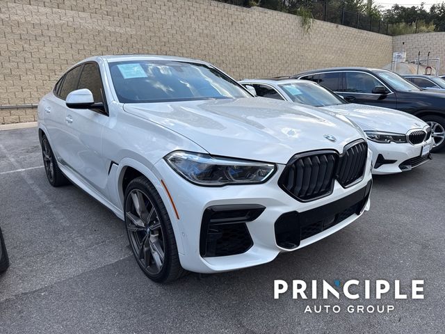 2022 BMW X6 M50i