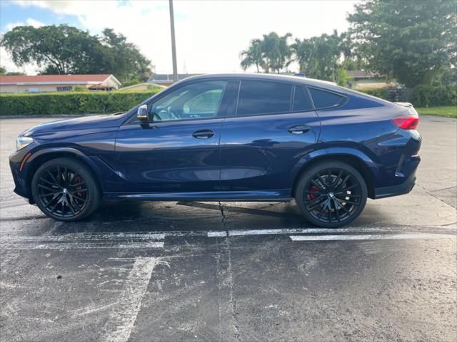 2022 BMW X6 M50i