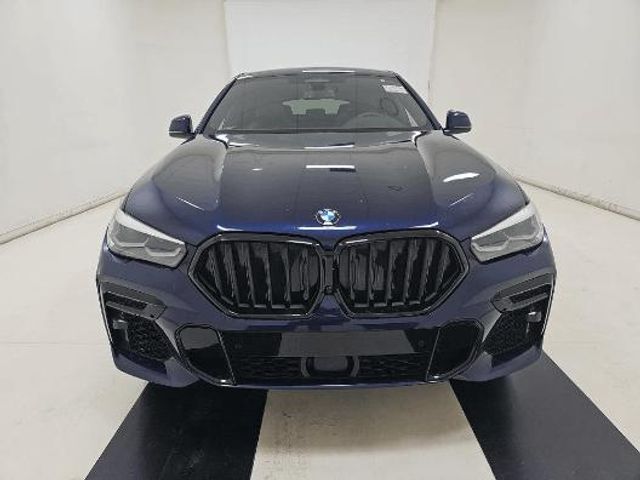 2022 BMW X6 M50i