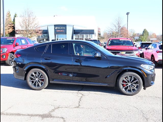 2022 BMW X6 M50i